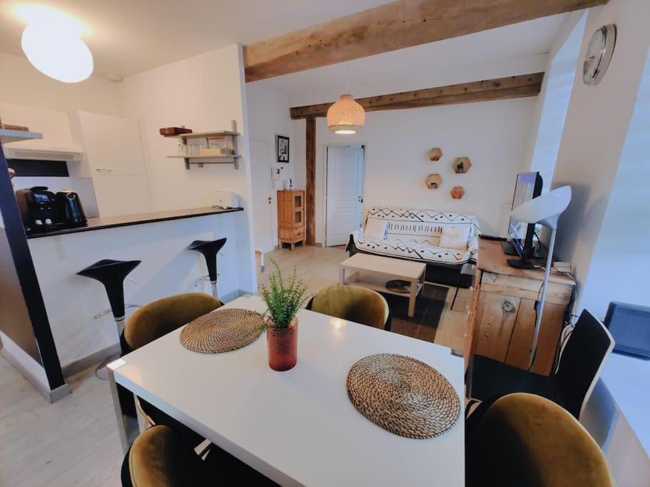 Appartement Lumineux Et Calme Parking Gratuit Лилль Экстерьер фото